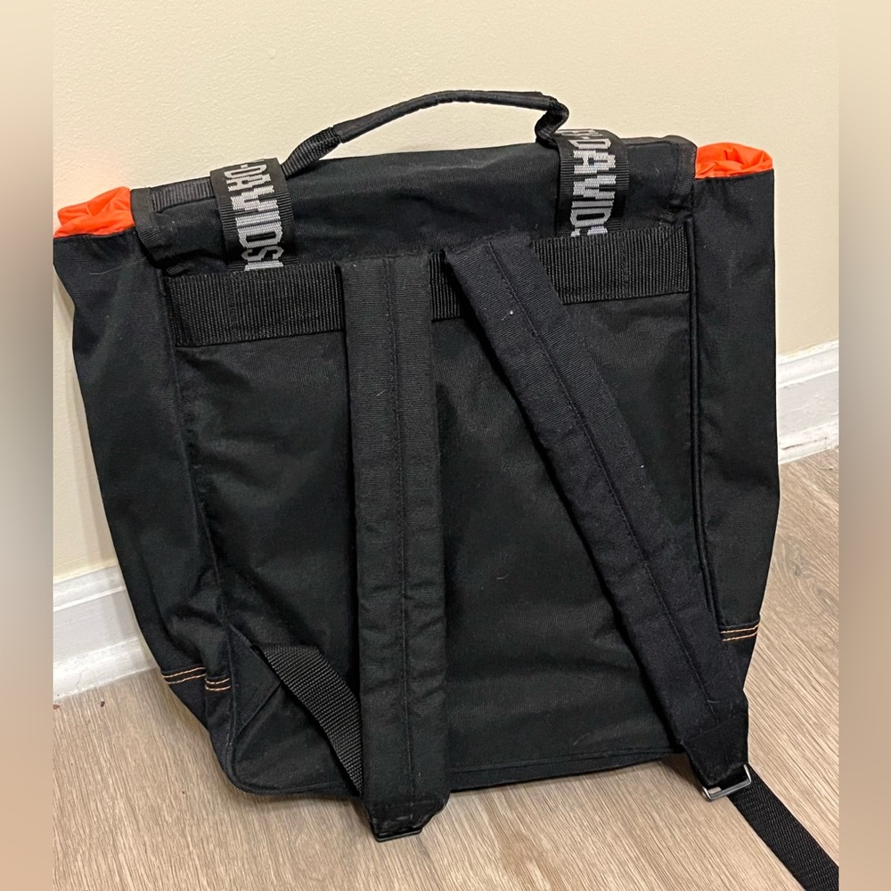 Harley Davidson Black Drawstring Backpack with Cover Flap - Picture 2 of 6